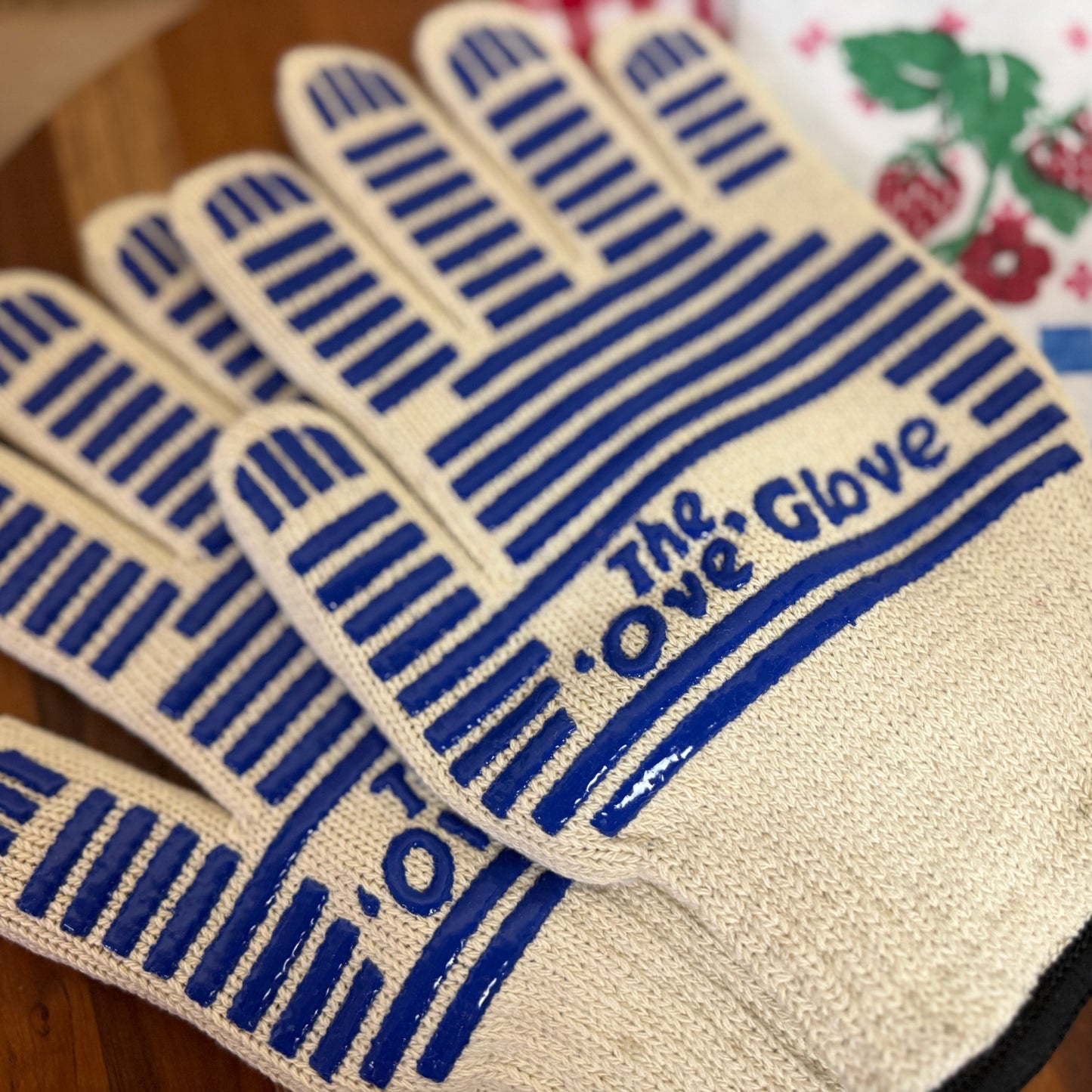 The BEST Oven Gloves